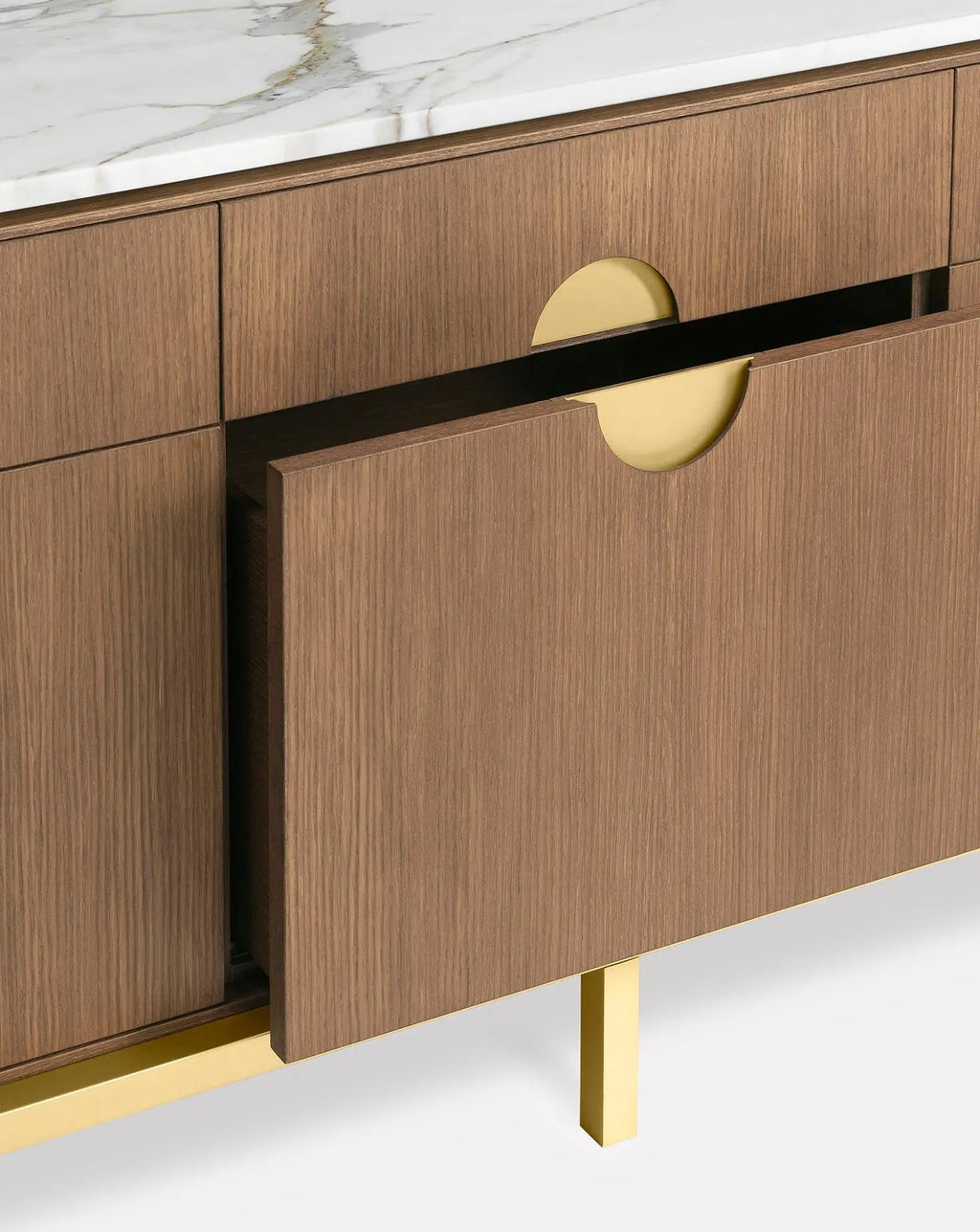 Zuan Oak Wood Dining Cabinet